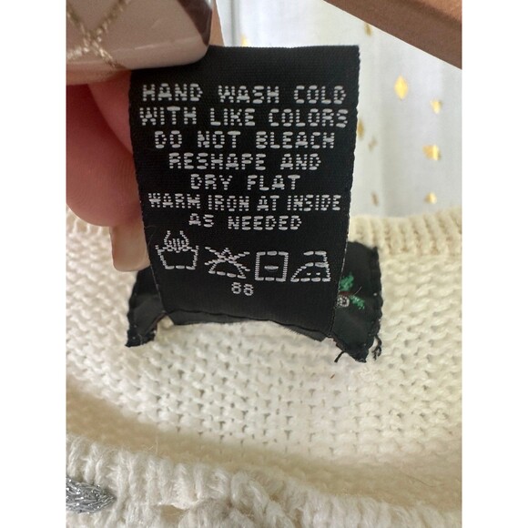 Designers Studio Originals Vintage Christmas Holiday Embroidered Beaded Cardigan - Picture 7 of 9